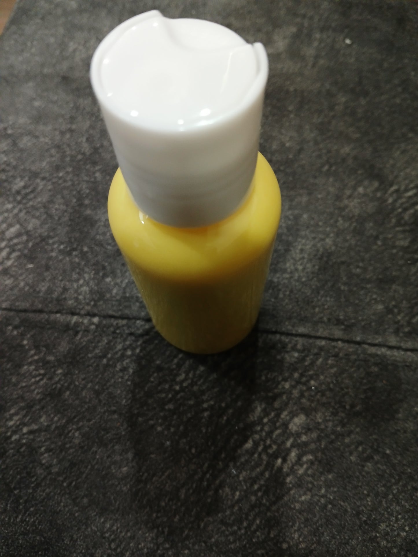 Magnesium liquid deodorant